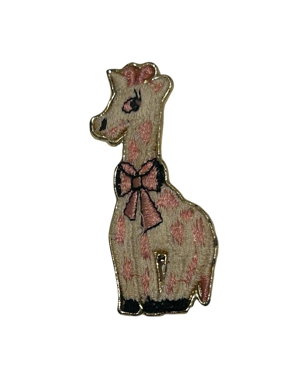 Vintage 1970s Giraffe Brooch Embroidered Fabric Novelty Animal Gold Tone Pin
